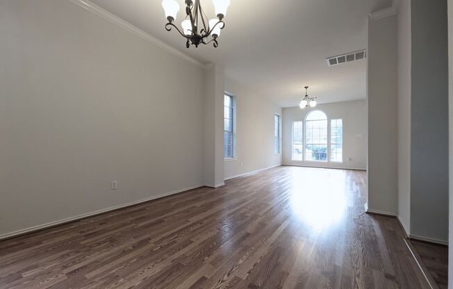 Welcome to your new home in the heart of Georgetown!