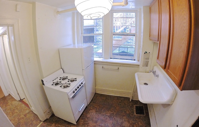 120 Linden &amp; Meade