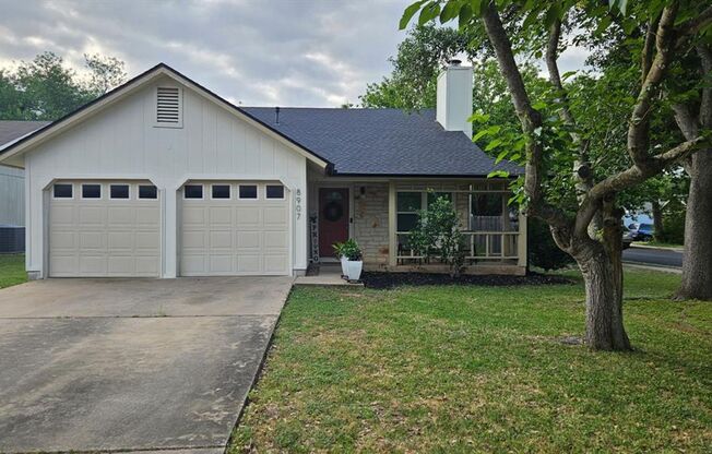 Beautifully Updated 3 Bed/2 Bath home on Corner Lot in South Austin!