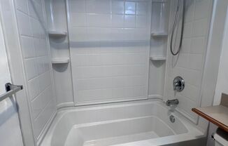 2 BR 2 BA Condo in east bremerton
