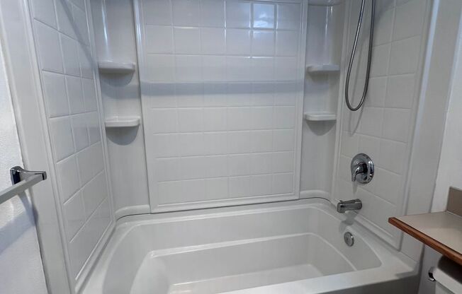 2 BR 2 BA Condo in east bremerton
