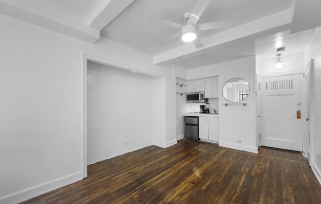 5 TUDOR CITY PL