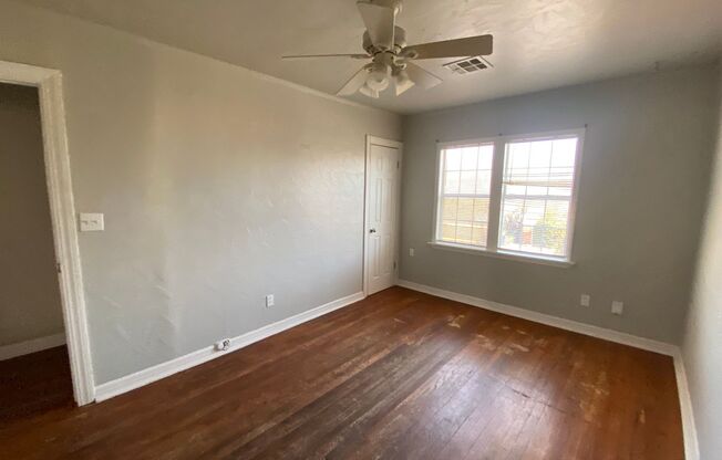 2 bed 1 bath