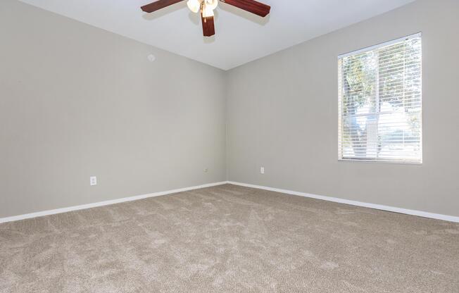 1 bed, 1 bath, 648 sqft, $859