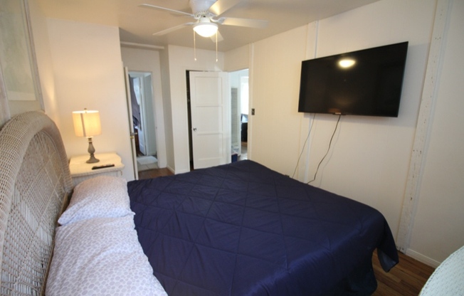 728 Venice Ct.
