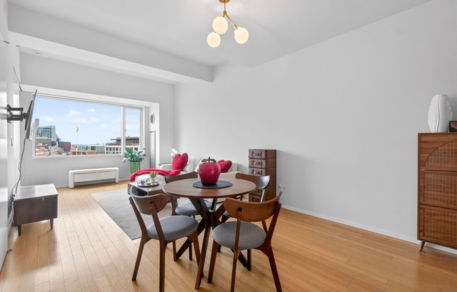 141 Dorchester Ave