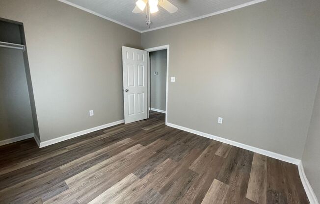 3 beds, 1 bath, $1,600