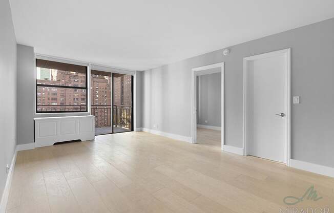 2 beds, 2.5 baths, $5,000, Unit 4D
