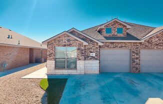 Three Bedroom Townhome in the Cooper School District