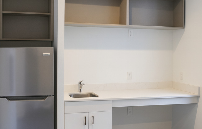 Studio, 1 bath, 203 sqft, $795, Unit Z-522