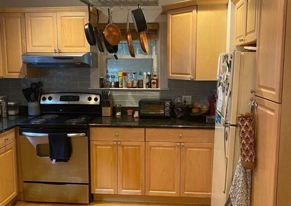 89 Westbourne Ter # 2