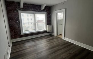 Hubbard Arms/ 1355 Hope (Action Apts)