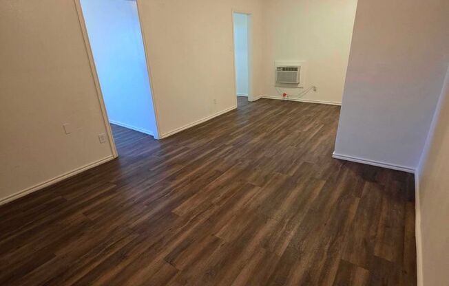 Self Showing- *EFFICIENCY AVAILABLE NOW!!!!!* Leasing Special