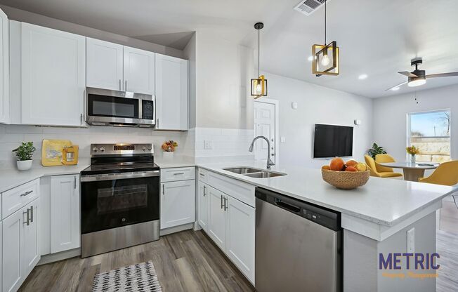 1 bed, 1 bath, 628 sqft, $1,074, Unit 113