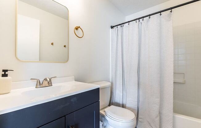 1 bed, 1 bath, 790 sqft, $1,125, Unit 04/01/8565