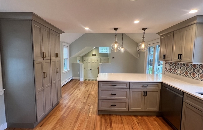 243 DUDLEY RD