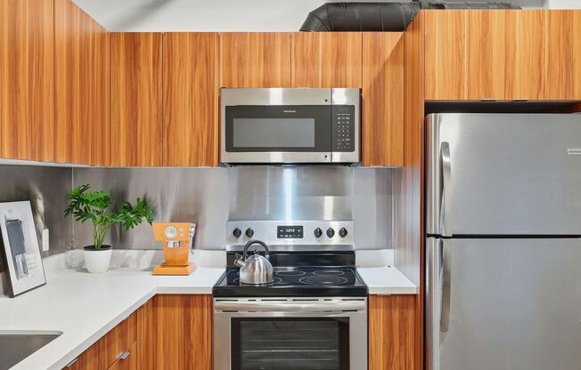 2 beds, 2 baths, 853 sqft, $2,995, Unit 203