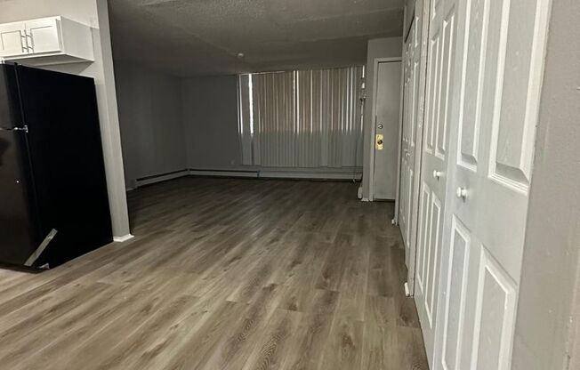 1 bed, 1 bath, 548 sqft, $865, Unit Apartments