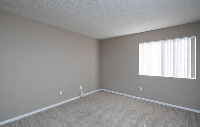 2 beds, 1.5 baths, 840 sqft, $2,295, Unit 648 - 49