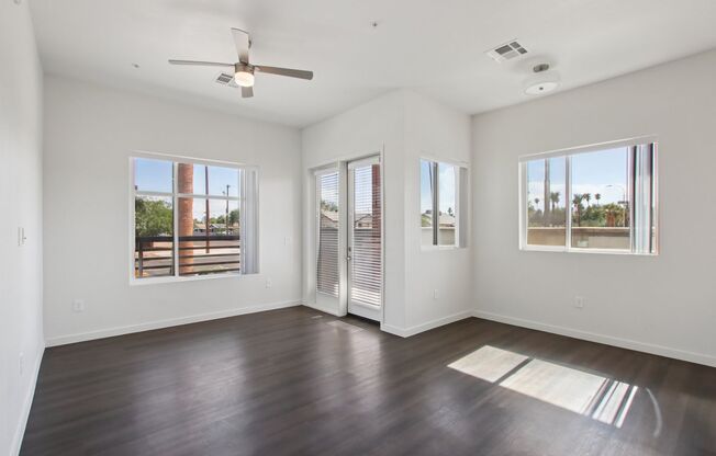 2 beds, 2 baths, 1,161 sqft, $2,260