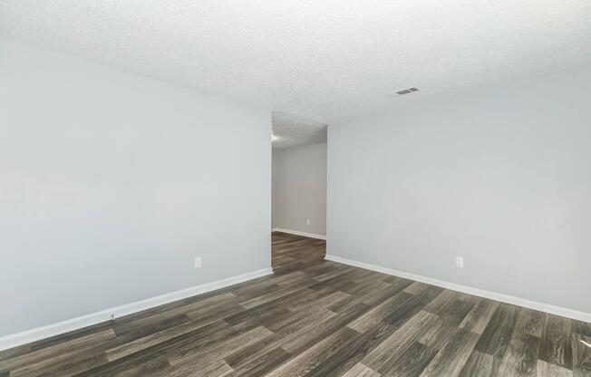 3 beds, 2 baths, 1,309 sqft, $1,810