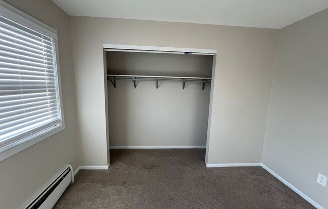 2 beds, 1 bath, 1,050 sqft, $1,250, Unit 6819 Humboldt Ave N #301, Brooklyn Center MN 55430