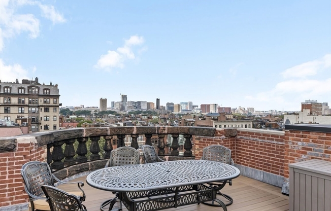 1 bed, 1 bath, 600 sqft, $3,700, Unit 6E
