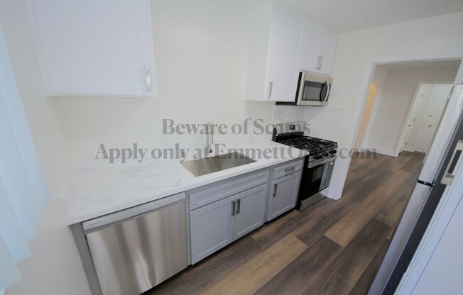 2 beds, 2 baths, $3,295, Unit 1