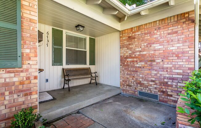 Lakewood Retreat with Stunning Blue Fair Lake Views