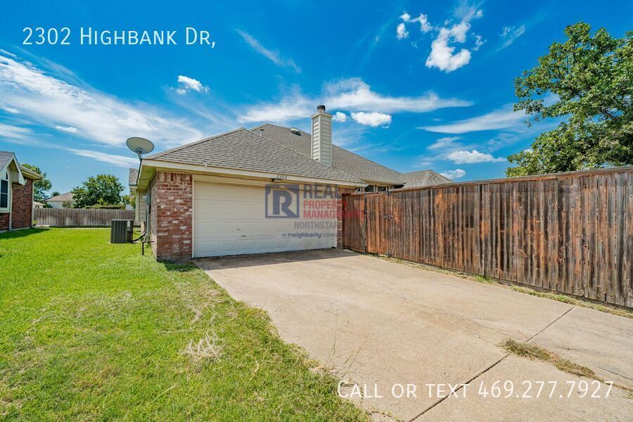 2302 HIGHBANK DR