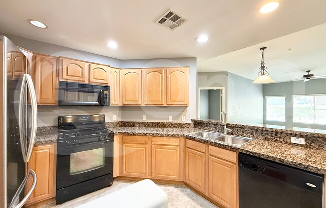 5450 E Deer Valley Dr