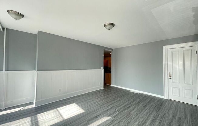 18 Brook St