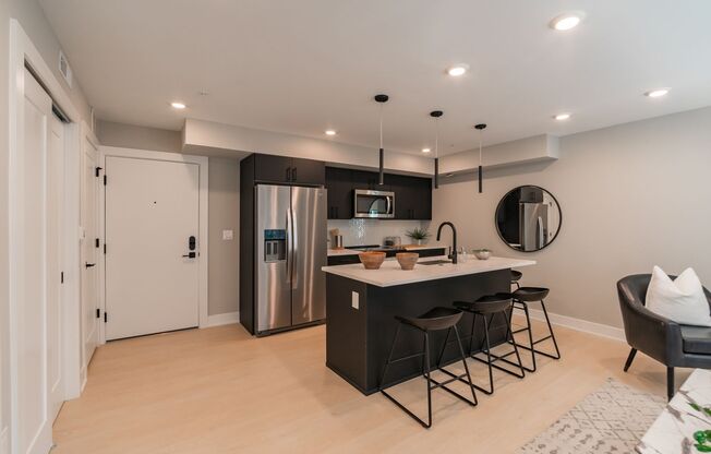1 bed, 1 bath, 578 sqft, $1,625, Unit 203