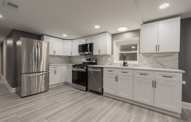 4627 N MONTICELLO AVE