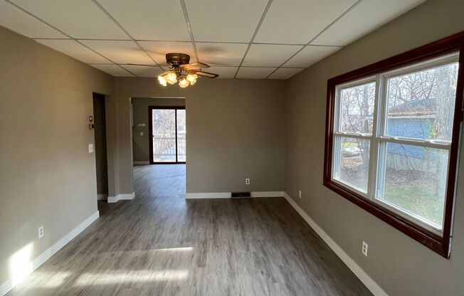 4 Bed 2 Bath in Wausau! Deposit Special : half off deposit with a signed lease!