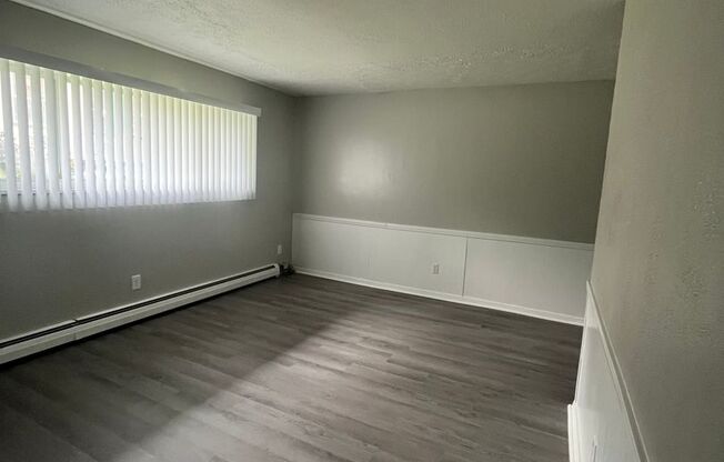 1 bed, 1 bath, $960, Unit 205