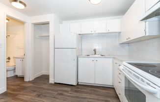 Studio, 1 bath, 504 sqft, $1,365, Unit VE-B1