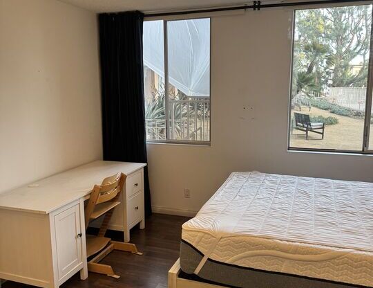 1 bed, 2 baths, 850 sqft, $3,900, Unit 209