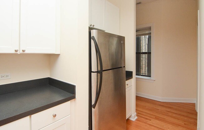 4713 SHERIDAN