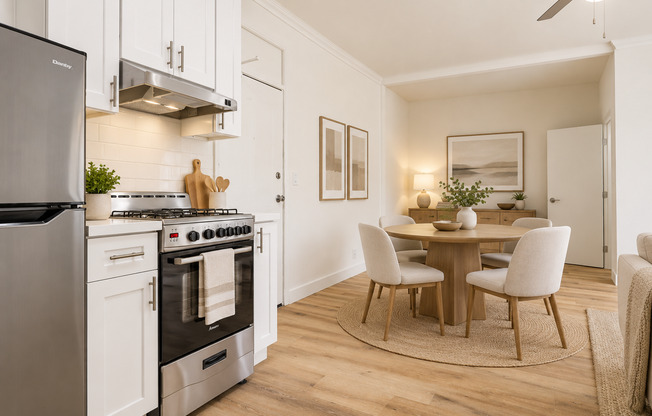 Studio, 1 bath, 500 sqft, $1,395, Unit 210