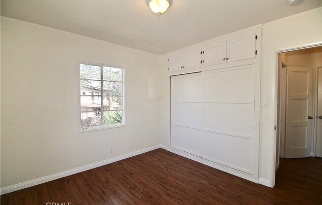 1270 WILCOX AVE