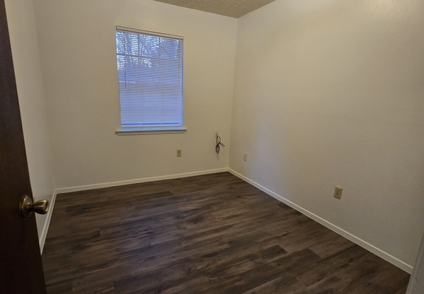 513 TAMMY LYNN DR
