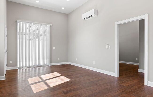 1 bed, 1 bath, $1,125, Unit MBII - 1795 Union -202