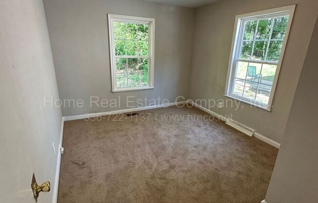 1528 Argonne Blvd