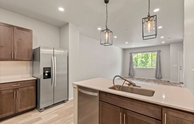Beautiful 3 Bed 2.5 Bath Townhome in North East Fort Collins!