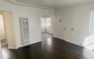 1 bed, 1 bath, 550 sqft, $1,800, Unit 4420