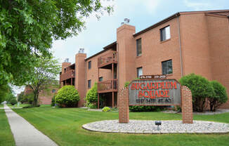 Sugar Plum Apartments