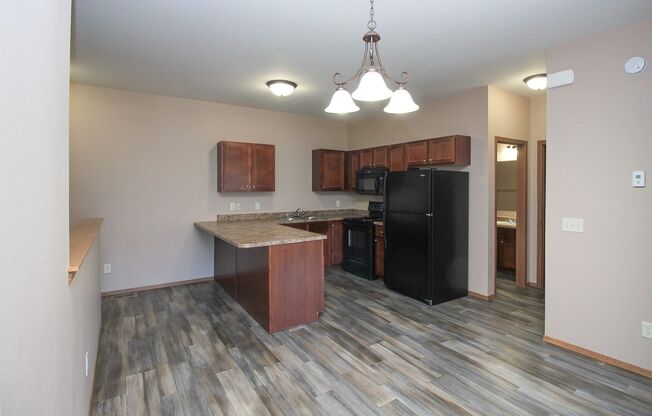 1 bed, 1 bath, 962 sqft, $1,155, Unit 4109-11