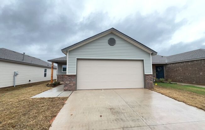 Brand New 4 Bed 2 Bath Home in Mustang School District