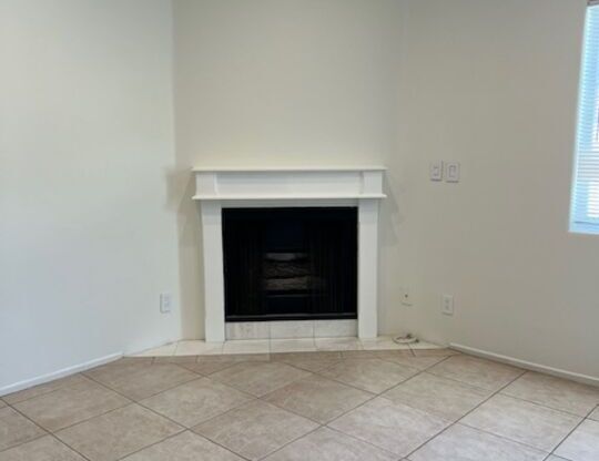 2 beds, 2.3 baths, 1,046 sqft, $3,200, Unit 8